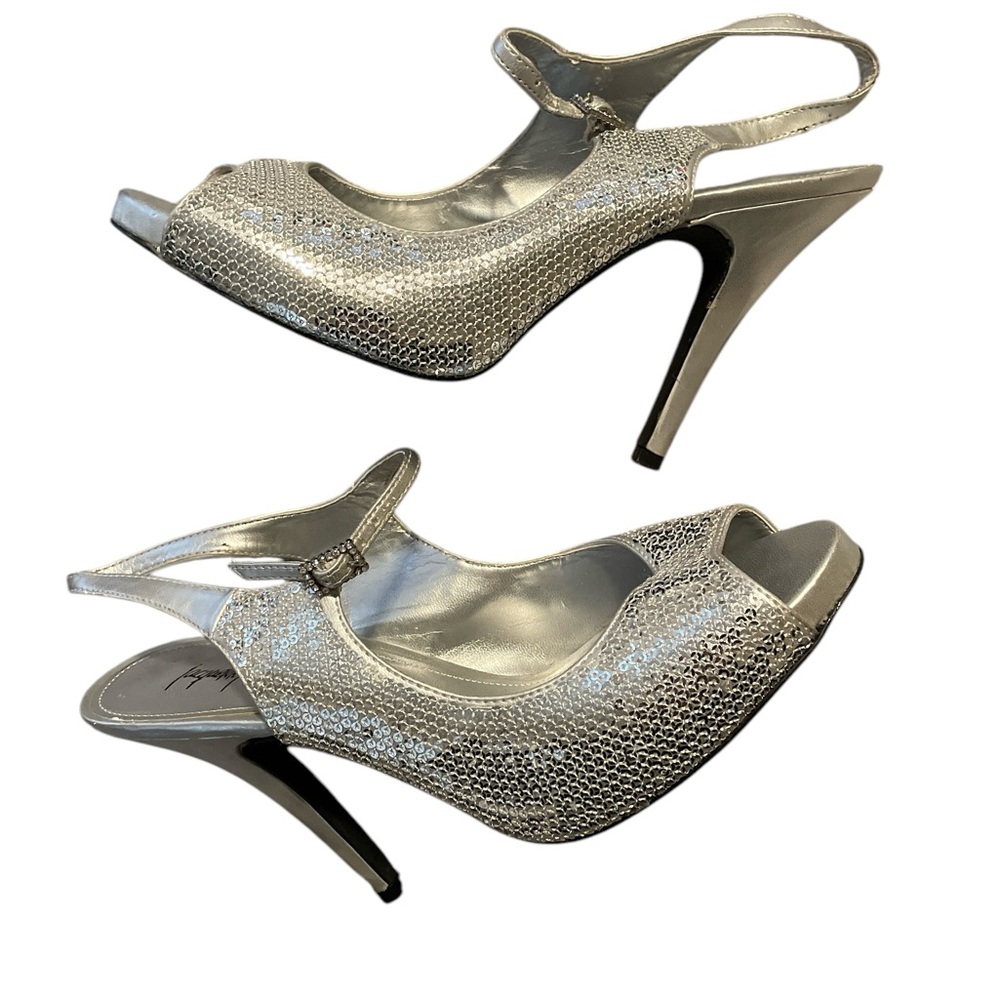 D5- Women’s Silver Sequin Sparkle High Heel Womens Size 8.5 Shoe